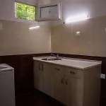 Lovely Bungalow In Pretty Area Place