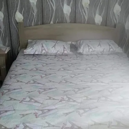 Lovely Bungalow In Pretty Area Place Kamena