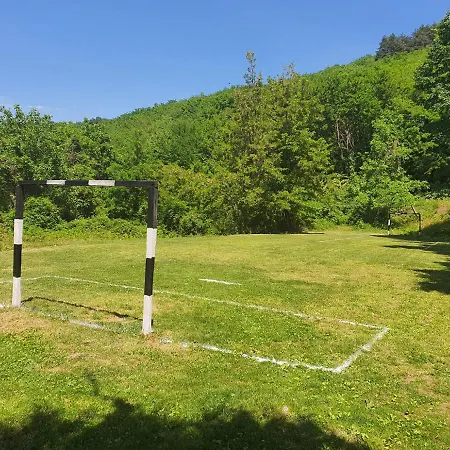 Lovely Bungalow In Pretty Area Place Vendégház 3*
