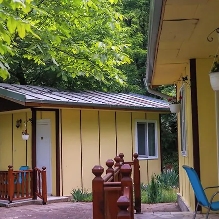 招待所 Lovely Bungalow In Pretty Area Place Kamena
